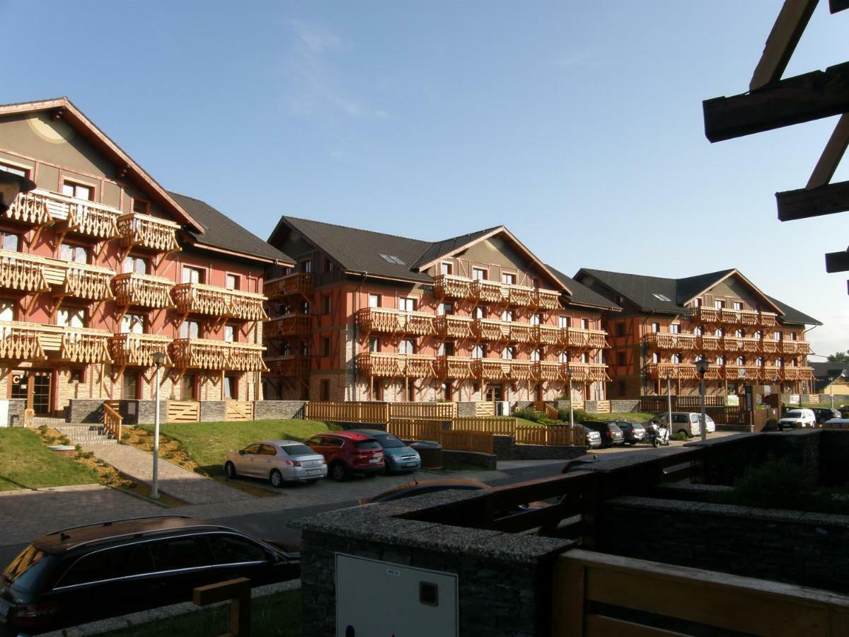 Terezia Tatry - Golf Apartment Vel'ka Lomnica Exterior photo